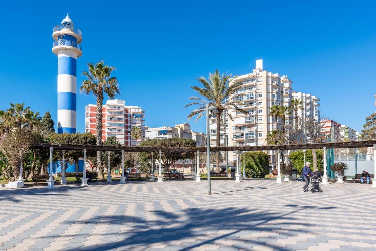 Apartment Seafront Torre Del Mar